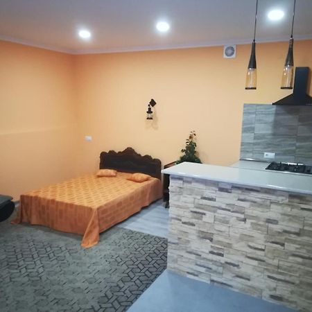 12 Maksim Gorki Street Lägenhet Tbilisi Exteriör bild